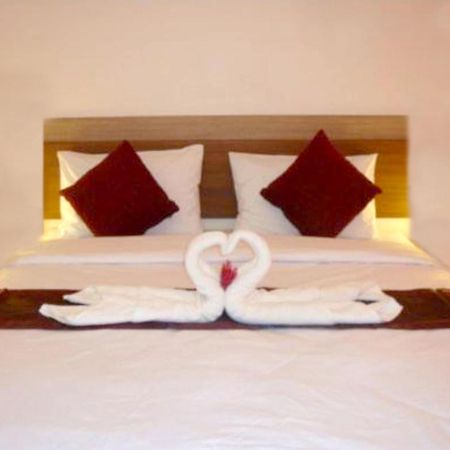 Family Resort Udawalawe Buitenkant foto