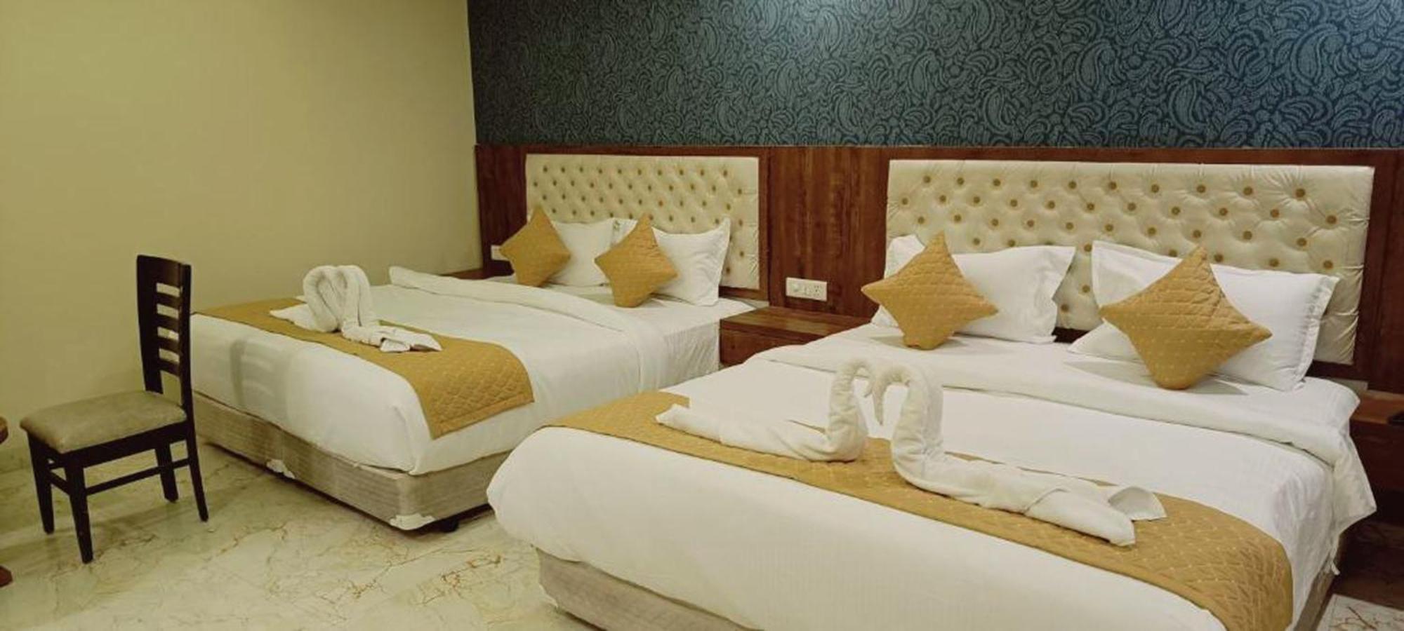 Family Resort Udawalawe Buitenkant foto